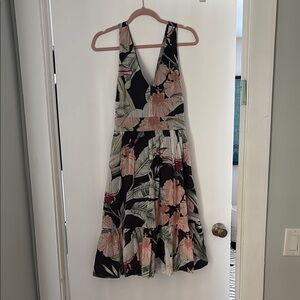 Floral cross-back midi dress